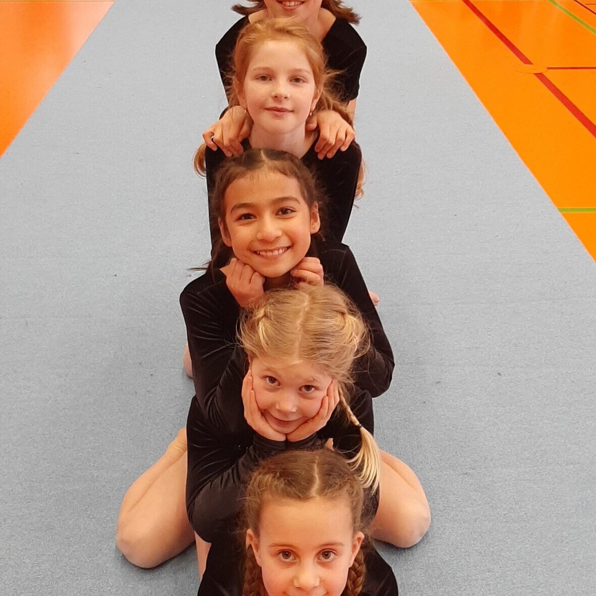 Noelle Falempin, Magdalena Springindschmitten, Zebide Incekan, Isabelle Schuchart, Jasmine Trummer